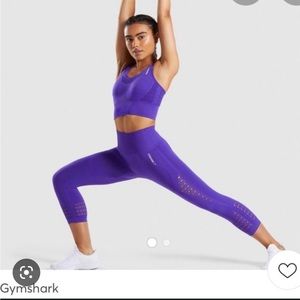 COPY Gymshark Energy Seamless cropped leggings and top